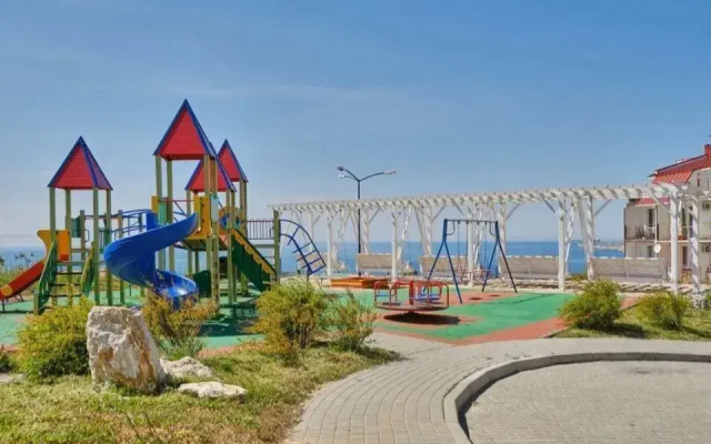 Апартаменты Fiolent Village 1