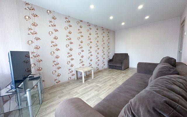 Квартира Двухкомнатная Южное Шоссе 33