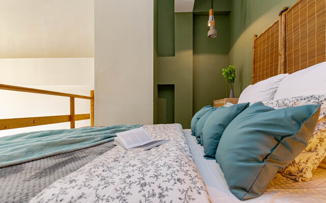 Cosmos Apart Na Frezerovschikov 59 Flat
