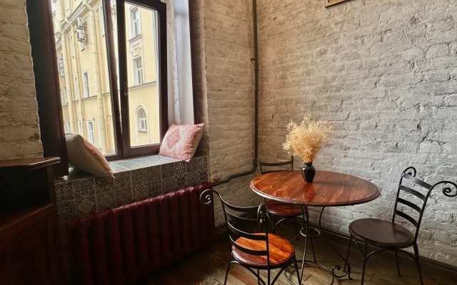 Апартаменты 1 Noble Apartments Большая Конюшенная