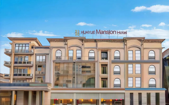 Huayue Mansion Hotel
