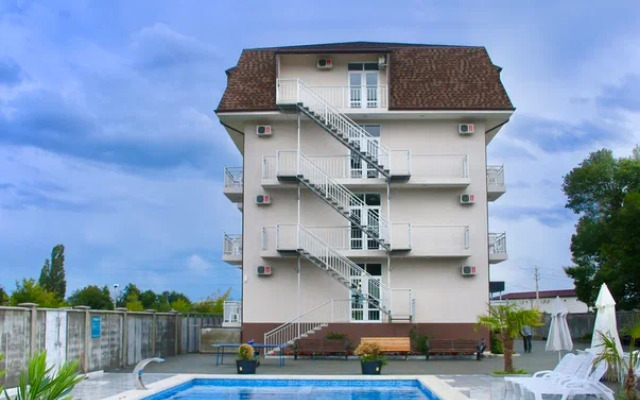 Colibrii Hotel
