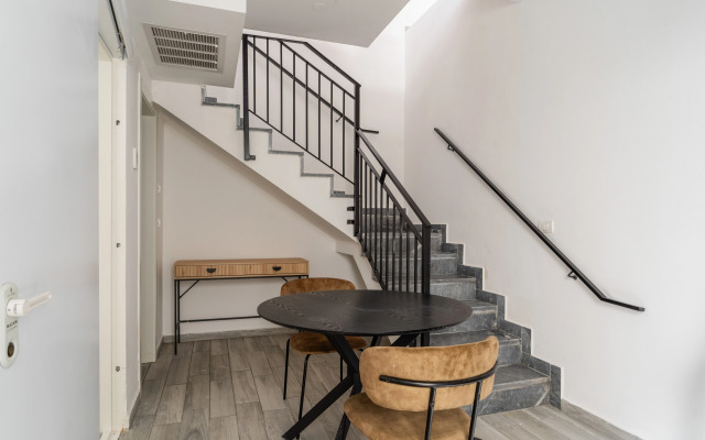 Blueground at Florentine ID13 Apartments