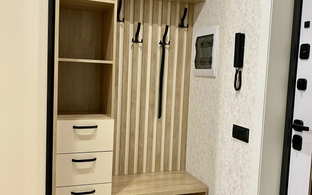 Stilnaya studiya u ploschadi Lenina Flat