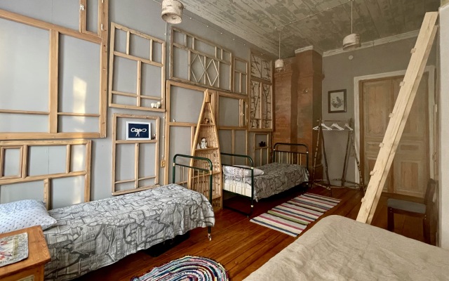 Zemskiy dom Guest House