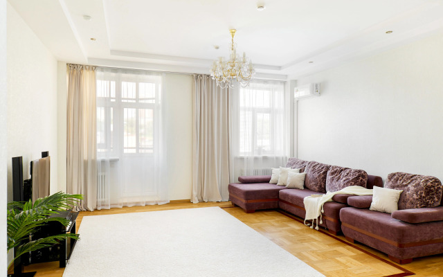 Novenkie Ryadom S Metro Apartments SUNVILLES