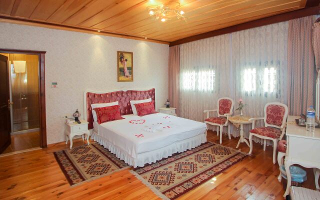 Esans Hotel