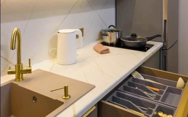 KrasLoft V Zhk Bulvar Tsvetov Na 4 Chelovek Apartments