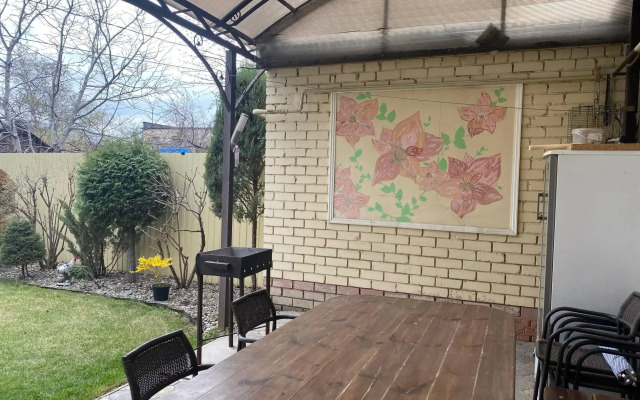 Частный дом Просторный дом с двориком в Центре