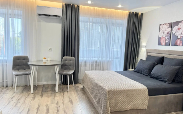 Uyutnaya Studiya v Tsentre Goroda Flat