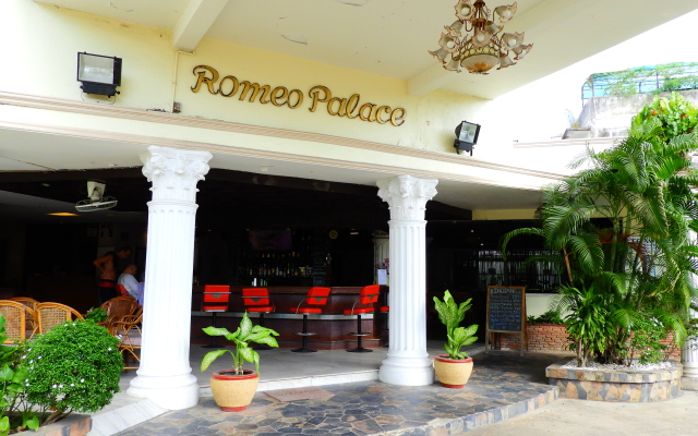 Romeo Palace Hotel