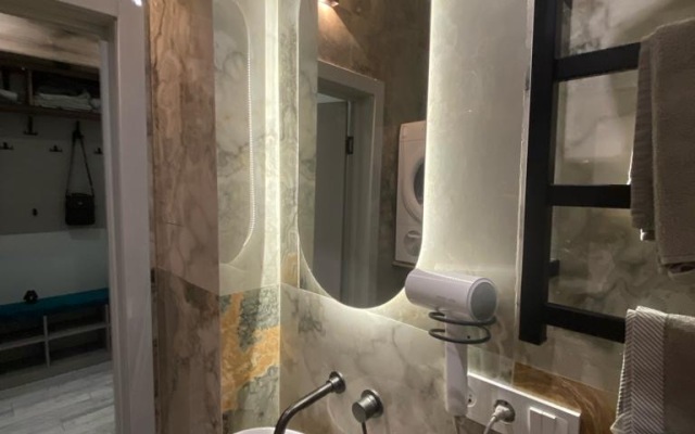 App Van Apartments