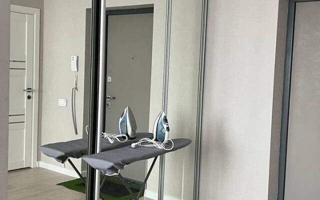 Апартаменты Светлая Уютная Квартира с Шикарным Видом