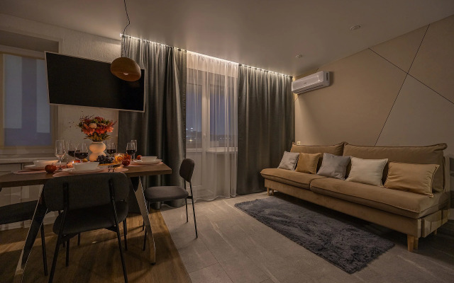 Апартаменты с новым дизайнерским ремонтом