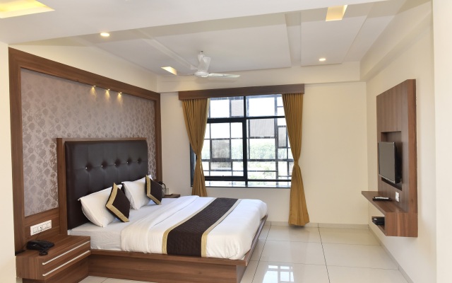 New Empire Hotel
