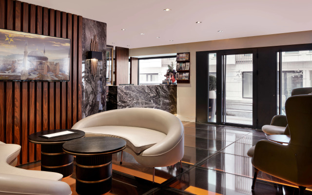 Shining Star Hotel