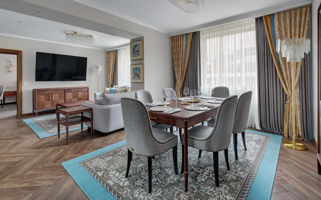 Safmar Palace Hotel Moscow (ex.Sheraton Palace)