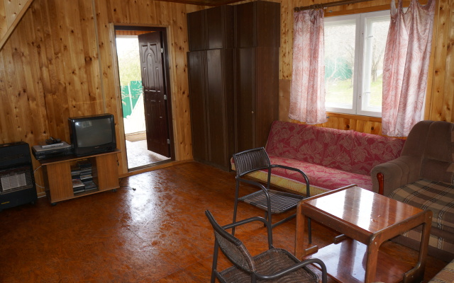 Dacha Na Oke Guest House