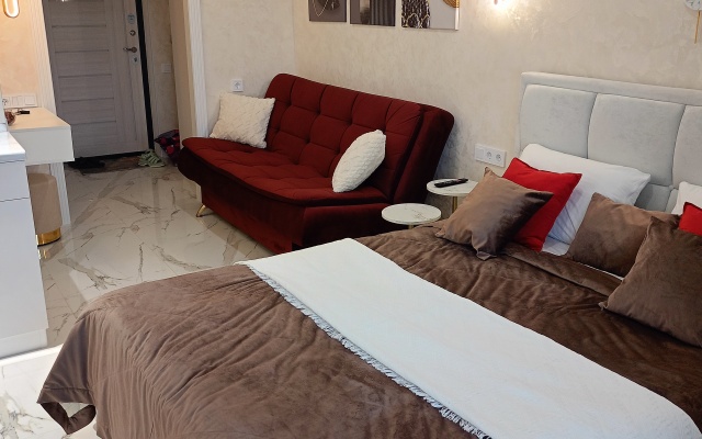 Na Bratyev Tkachevykh 15 Apartament