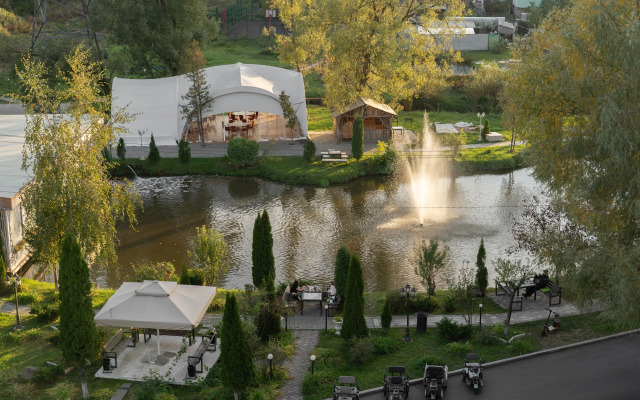 Congress Hotel Business Park Kartmazovo