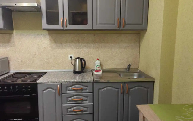 Квартира однокомнатная на Перевёрткина 1/2