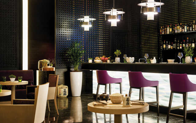 Pullman Doha West Bay