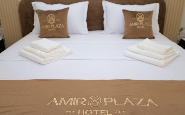 Amir Plaza Hotel