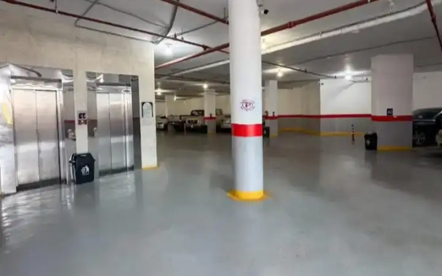 Al-Ufq Suites Hotel