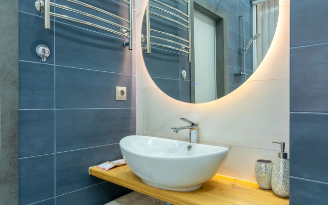 Brilliant Apart Energy s Dzhakuzi i Kaminom Apartments