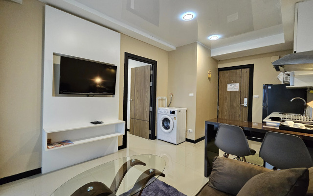 Aurora Thai Mbc Apartments