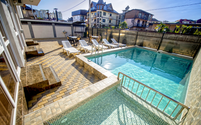 Grad Guest House