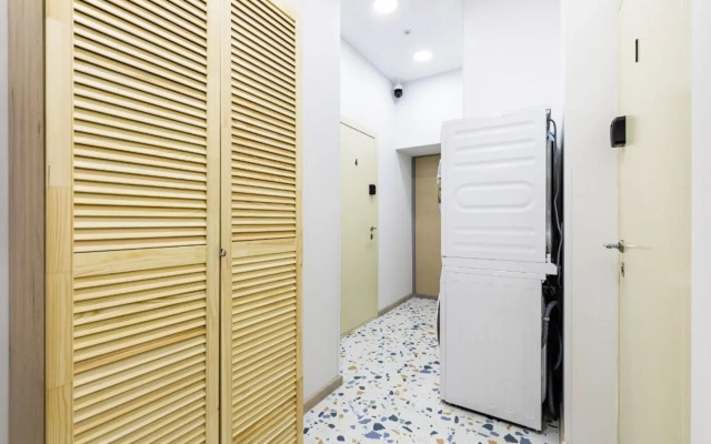 Квартира СтудияХаус с балконом и рядом с метро