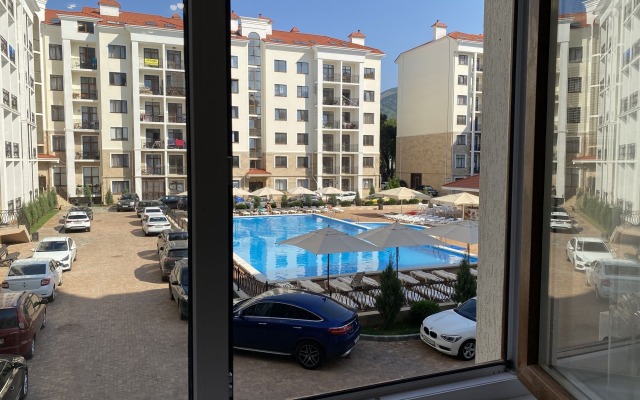 233 Mira 44lit6 Apartments