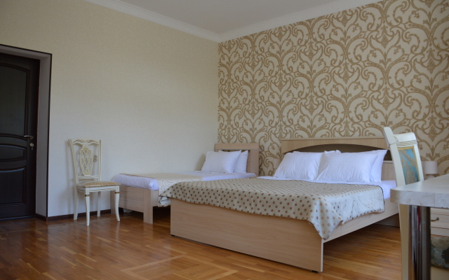 Lotos Guest House