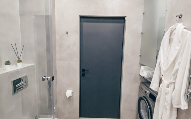 Апартаменты Loca Resident  с Панорамной Лоджией