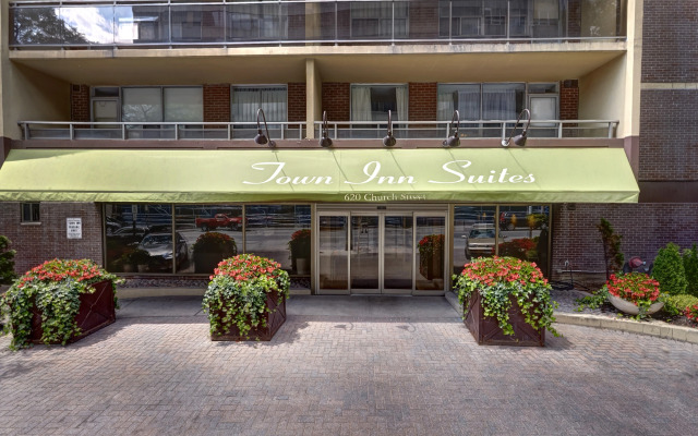 Town Inn Suites Hotel