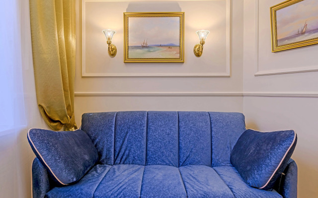 Квартира Двухкомнатная у Русского Музея в Доме Художников BookingSPB