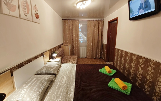 S Vidom Na Ploschad Pyat Uglov Flat