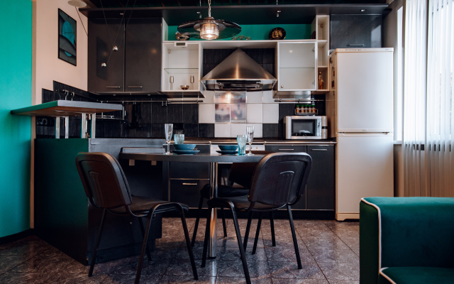Tolstoy Leyteyzena 6 Apartments