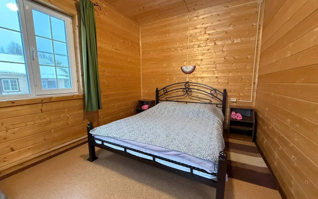 Na Beregu Ozera Plescheevo 57b Private house