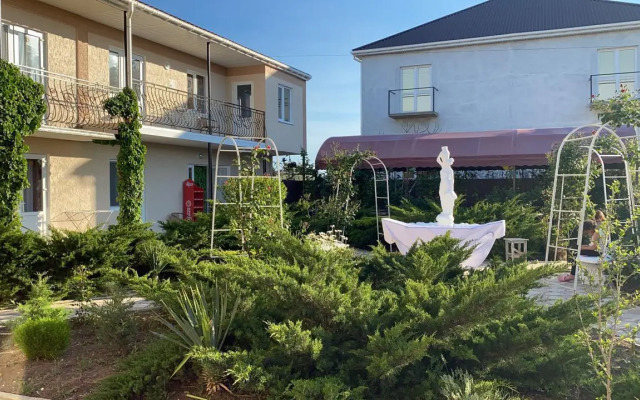 Гостевой дом Зеленый дворик