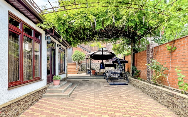 Гостевой дом Ежевика