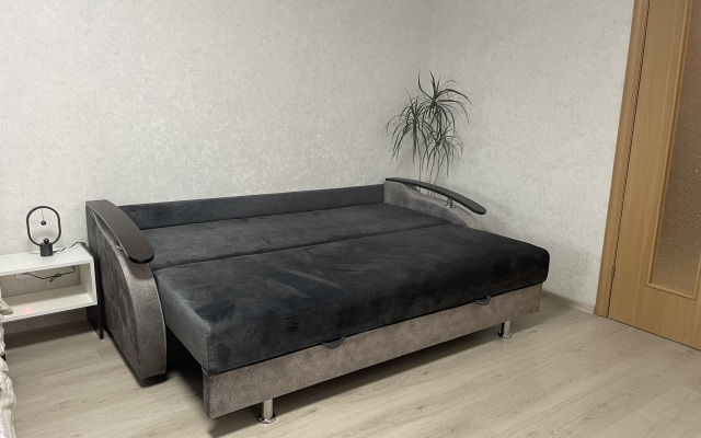 Квартира Однушка с Уютным Балконом