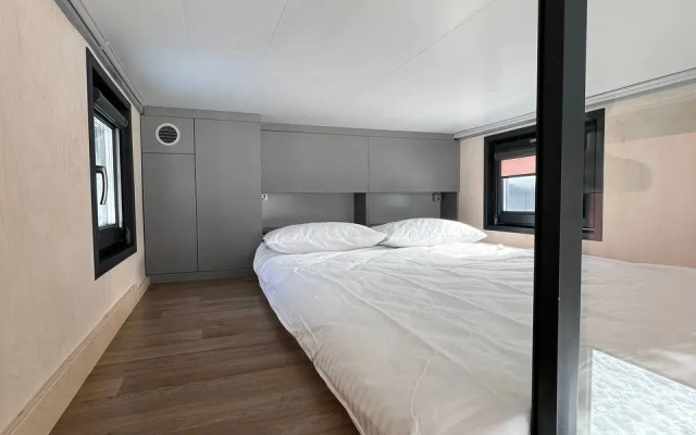 Частный дом Частный панорамный мини-дом