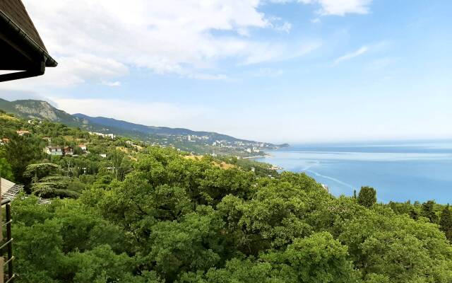 Valery Guest House