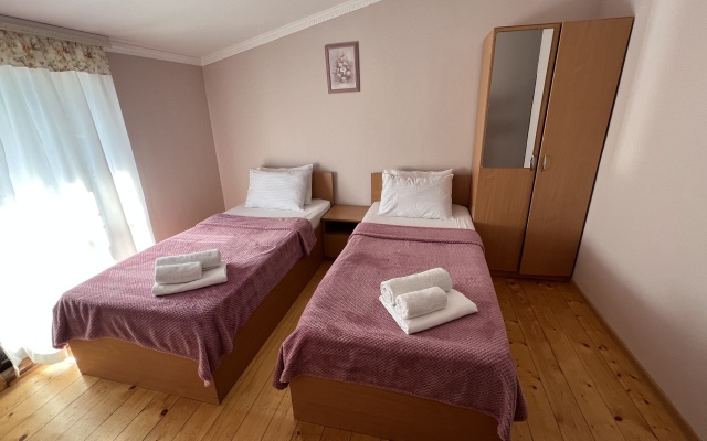 Sukhum Avenyu Mini-Hotel