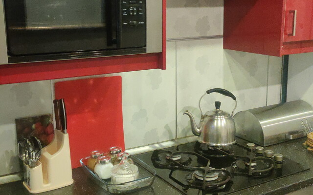 Dvushka S Vidom Na Dvor Flat