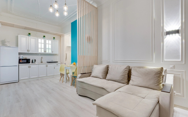 Апартаменты Бирюза и Подсолнух ВПитер на сутки 1