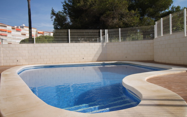 V LaMate Apartments