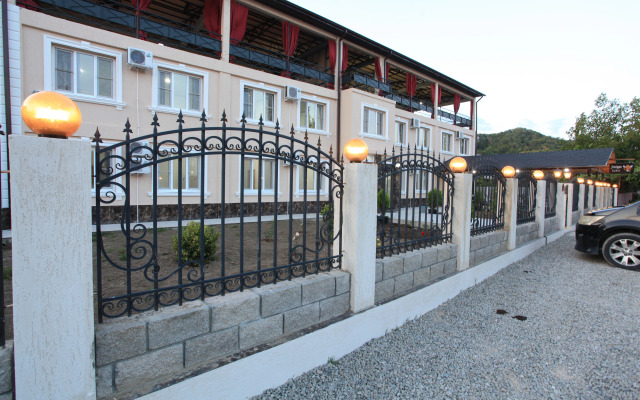 Отель Лазурит